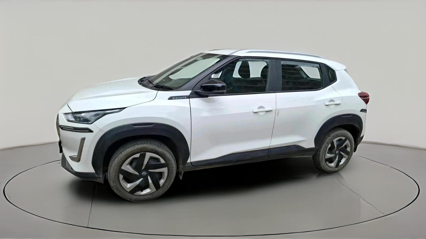 2021 Nissan MAGNITE XL, Petrol, Manual, 10,052 km, exterior