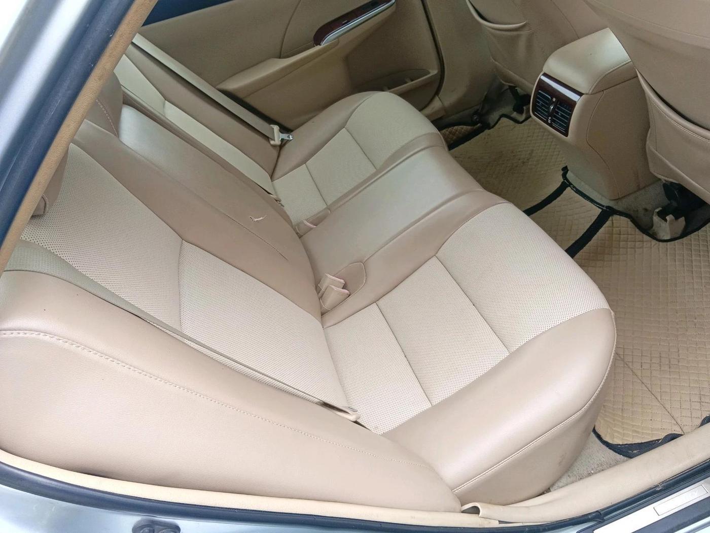 2013 Toyota Camry 2.5L AT, Petrol, Automatic, 90,974 km, interior