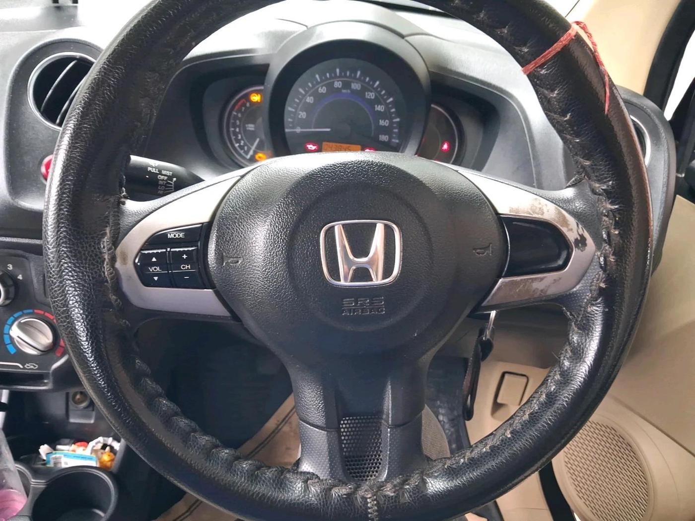 2015 Honda Amaze 1.2L I-VTEC VX, Petrol, Manual, 43,845 km, interior