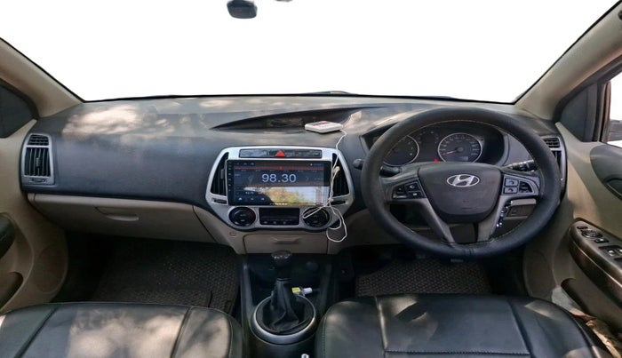 2014 Hyundai i20 SPORTZ 1.2, Petrol, Manual, 84,534 km, interior