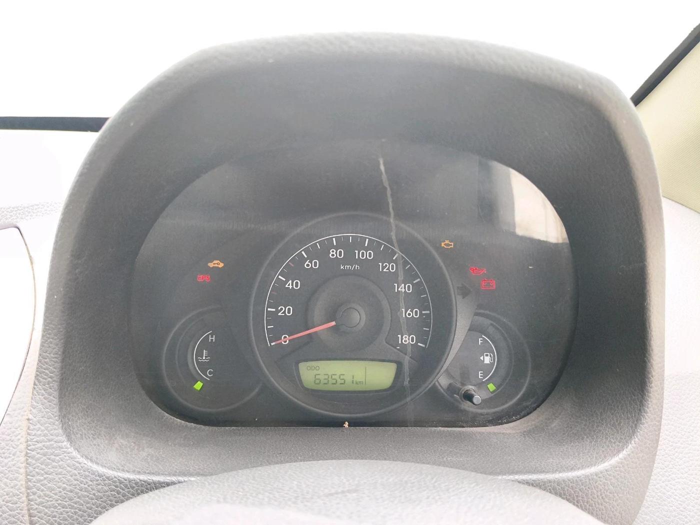 2013 Hyundai Eon ERA +, Petrol, Manual, 63,551 km, interior