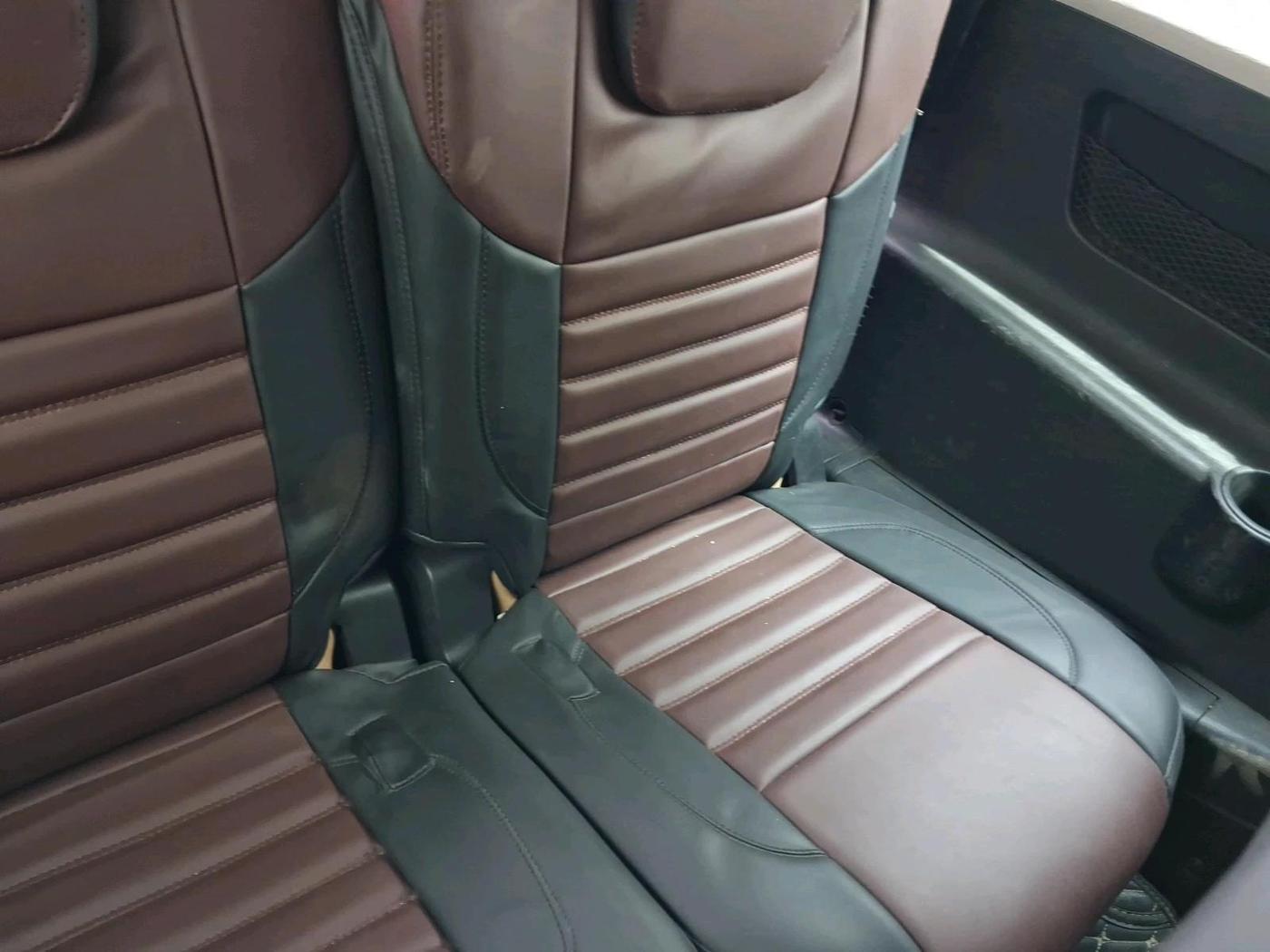 2018 Mahindra XUV500 W9, Diesel, Manual, 69,215 km, interior