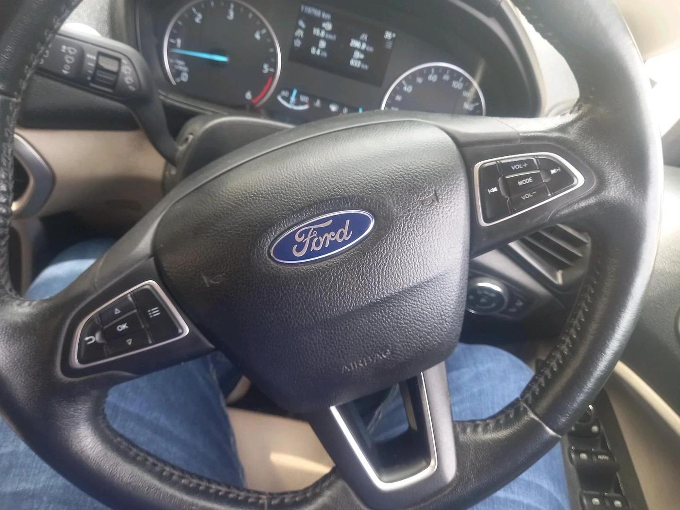 2020 Ford Ecosport TITANIUM 1.5L DIESEL, Diesel, Manual, 1,19,768 km, interior