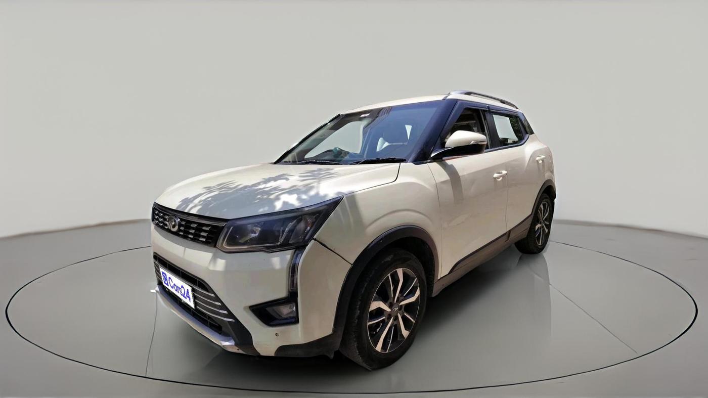 2019 Mahindra XUV300 W8 (O) 1.5 DIESEL, Diesel, Manual, 1,15,729 km, exterior