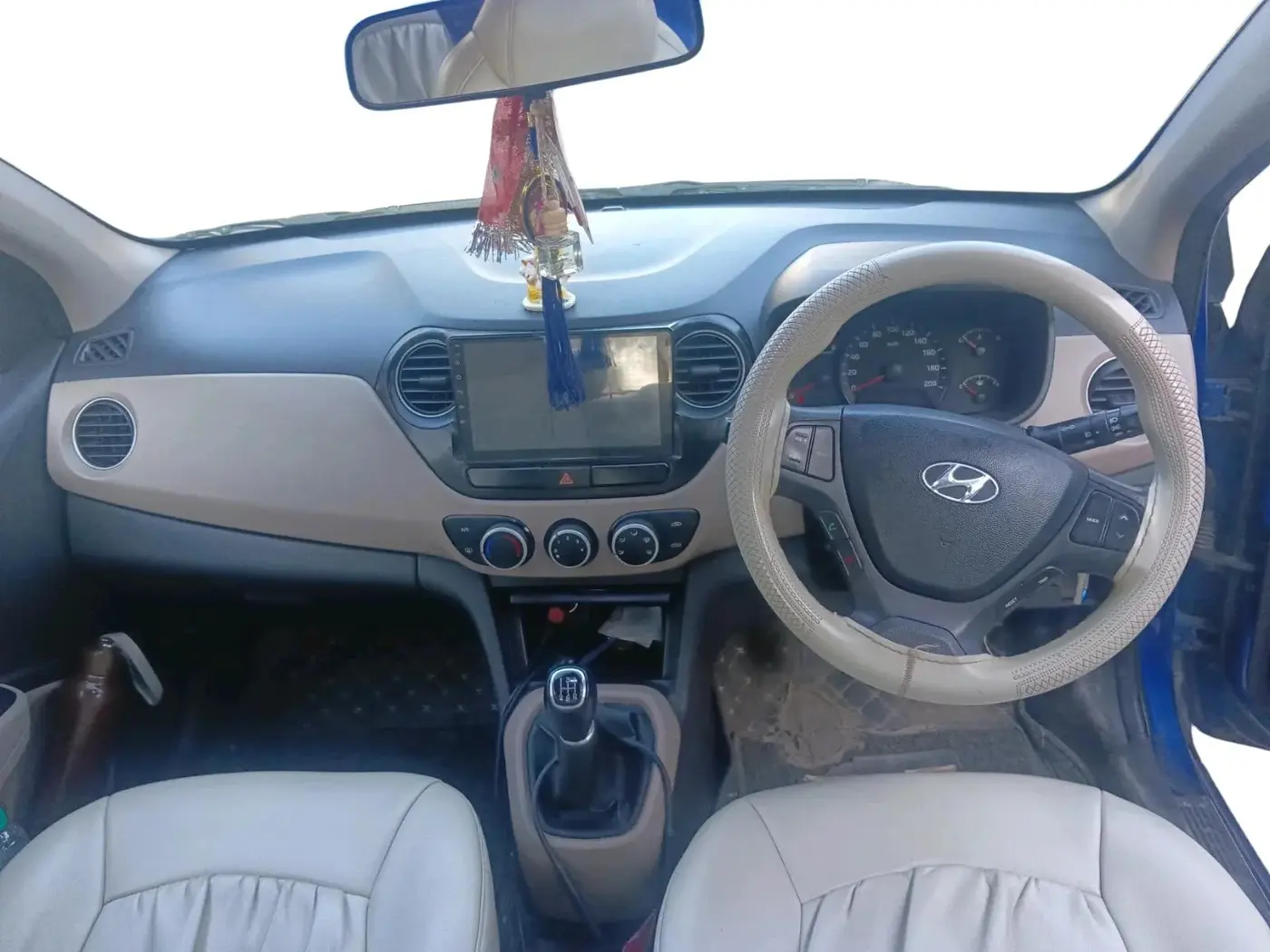 2014 Hyundai Xcent S (O) 1.2, Petrol, Manual, 85,121 km, interior