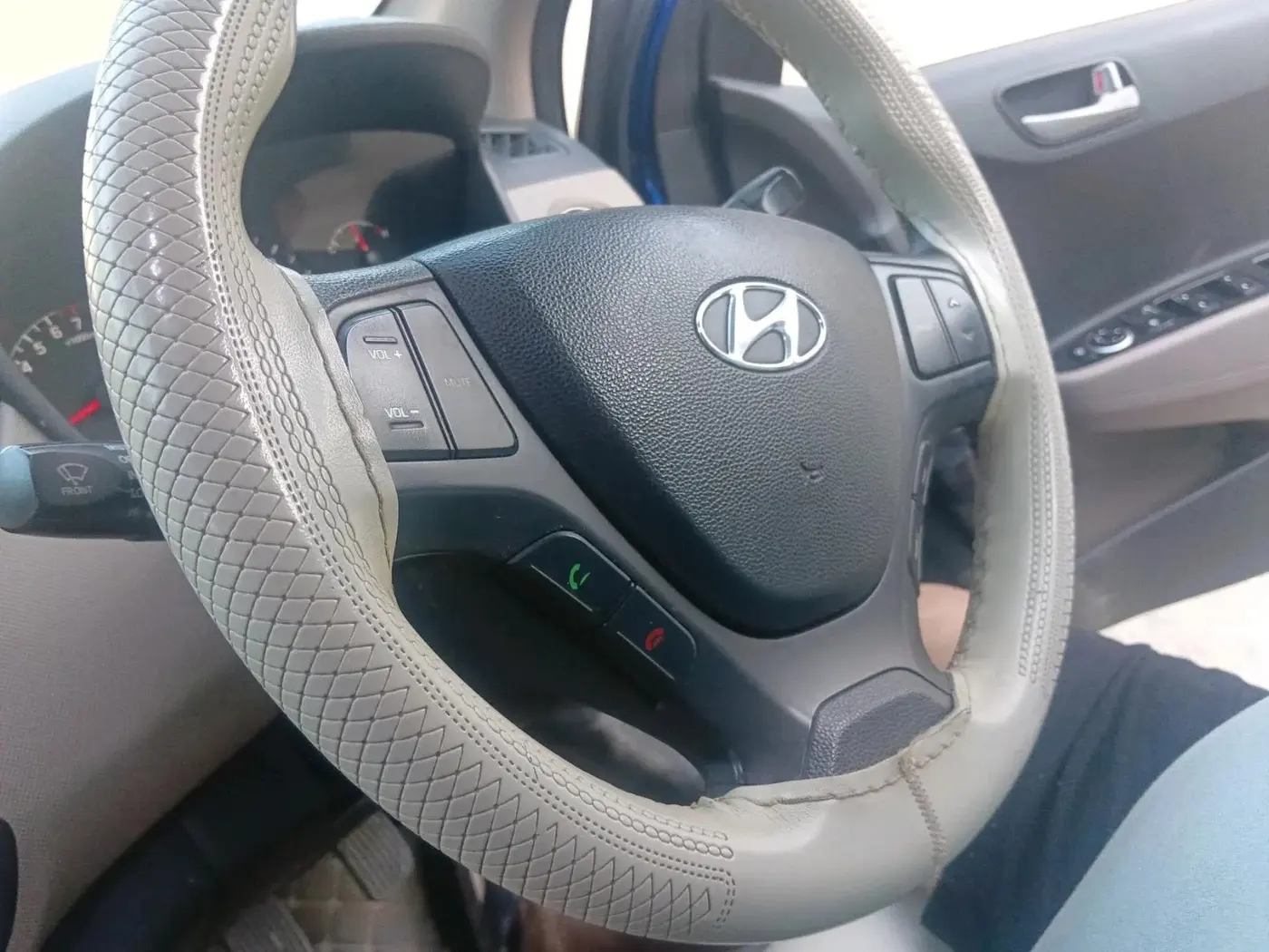 2014 Hyundai Xcent S (O) 1.2, Petrol, Manual, 85,121 km, interior