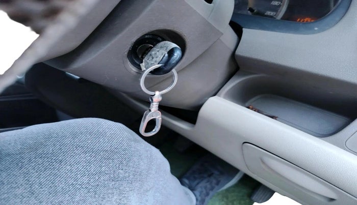 2014 Chevrolet Sail UVA 1.2 BASE, Petrol, Manual, 1,17,772 km, interior