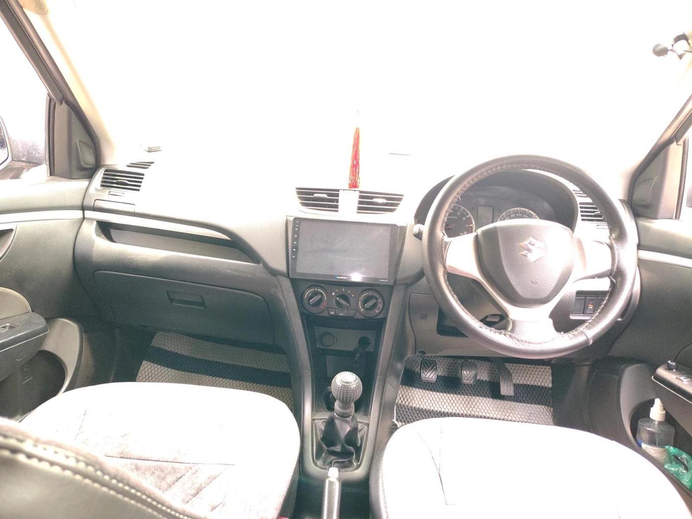 2014 Maruti Swift VXI, Petrol, Manual, 68,707 km, interior