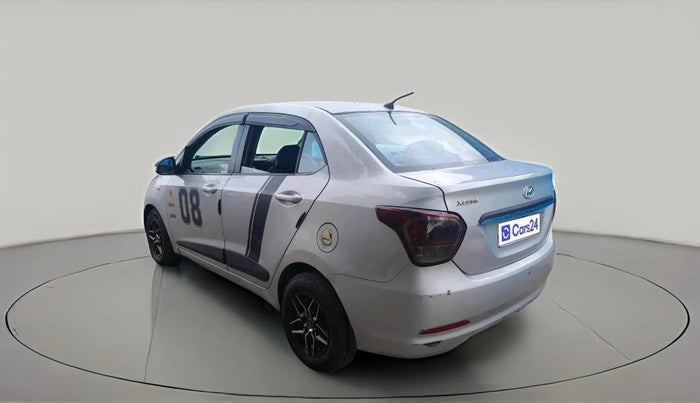 2017 Hyundai Xcent CRDI + ABS, Diesel, Manual, 75,242 km, exterior