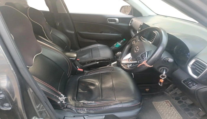 2021 Hyundai VENUE SX 1.5 CRDI, Diesel, Manual, 1,37,826 km, interior