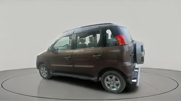 2013 Mahindra Quanto C8, Diesel, Manual, 1,22,781 km, exterior