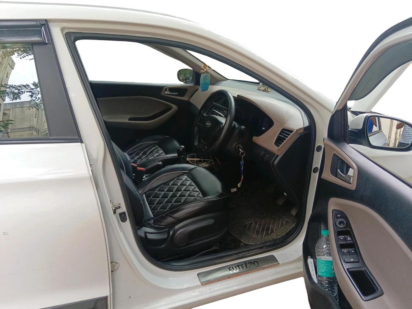 2020 Hyundai Elite i20 SPORTZ PLUS 1.2, Petrol, Manual, 39,388 km, interior