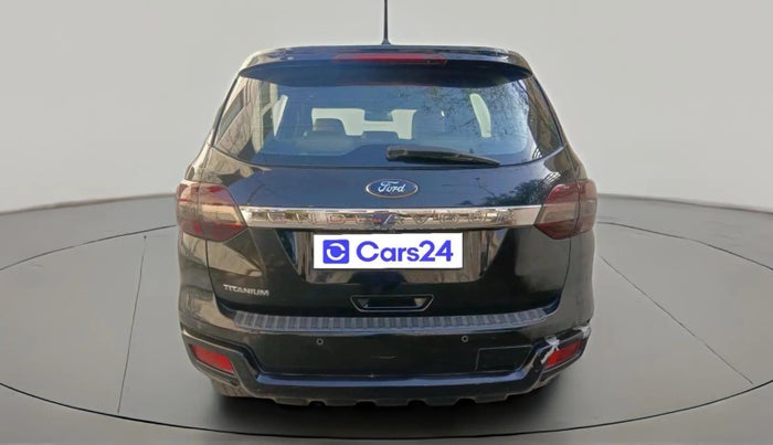 2017 Ford Endeavour TITANIUM 3.2 4X4 AT, Diesel, Automatic, 1,65,346 km, exterior