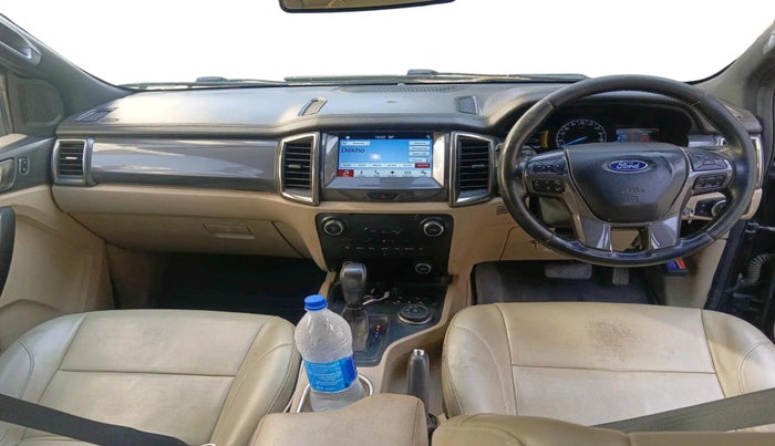 2017 Ford Endeavour TITANIUM 3.2 4X4 AT, Diesel, Automatic, 1,65,346 km, interior