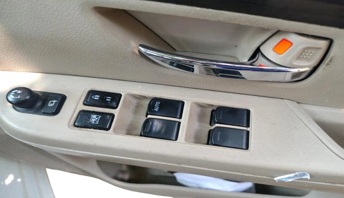 2022 Maruti Ertiga ZXI+ SHVS, CNG, Manual, 81,361 km, interior