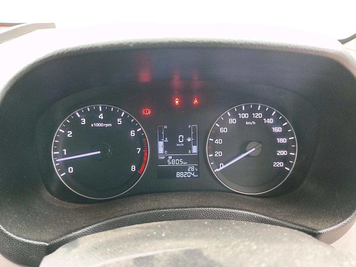 2018 Hyundai Creta SX 1.6 PETROL, Petrol, Manual, 88,204 km, interior