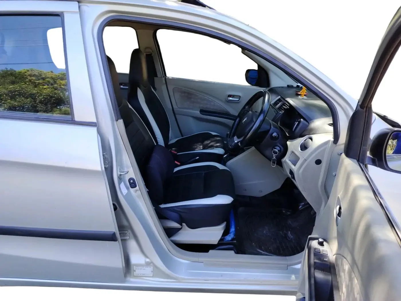 2015 Maruti Celerio ZXI, CNG, Manual, 1,02,509 km, interior