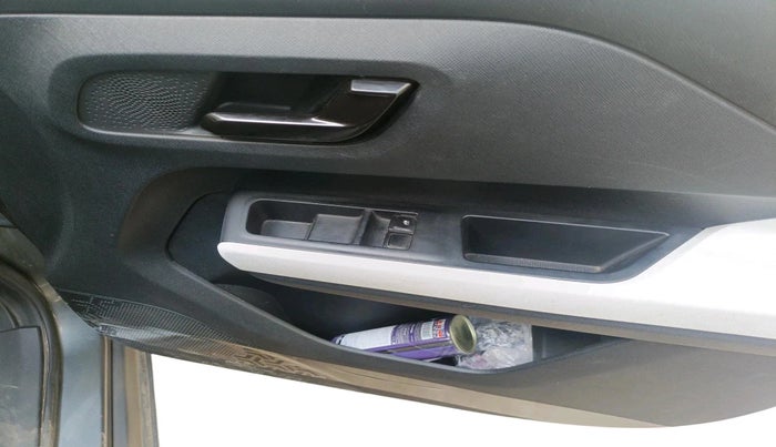 2025 Tata PUNCH PURE MT CNG, CNG, Manual, 18,468 km, interior