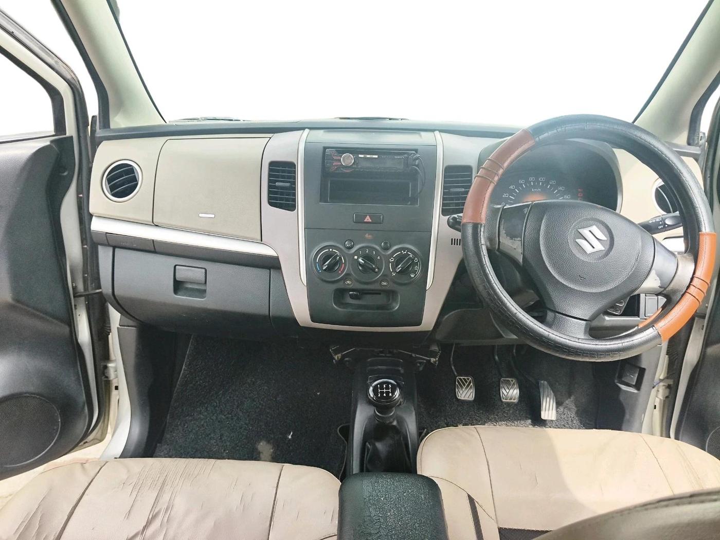 2013 Maruti Wagon R 1.0 LXI, Petrol, Manual, 93,010 km, interior