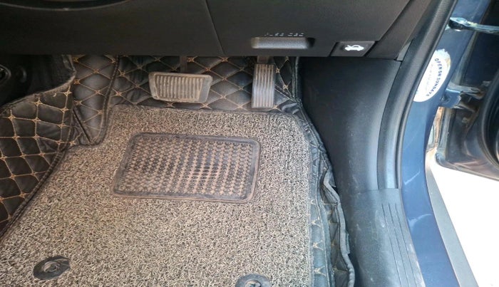 2021 Hyundai VENUE SX PLUS 1.0 TURBO DCT, Petrol, Automatic, 41,276 km, interior