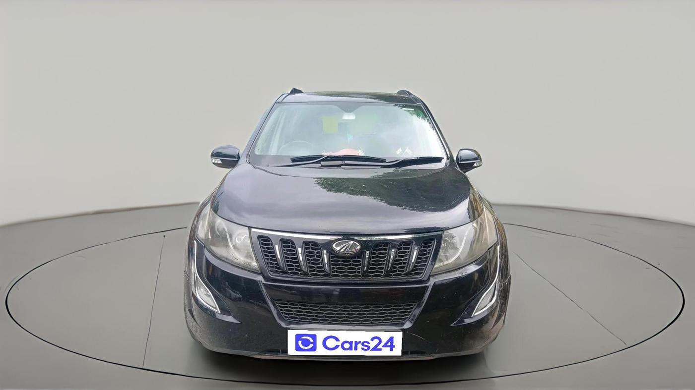 2015 Mahindra XUV500 W10, Diesel, Manual, 1,78,715 km, exterior
