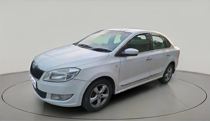 2014 Skoda Rapid ELEGANCE 1.6 TDI CR MT, Diesel, Manual, 77,472 km, exterior