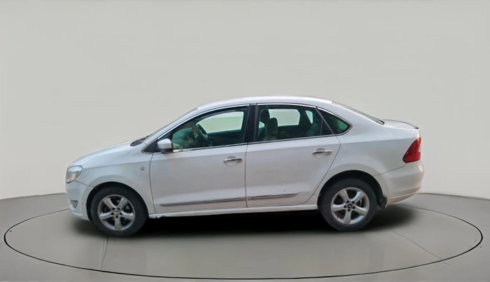 2014 Skoda Rapid ELEGANCE 1.6 TDI CR MT, Diesel, Manual, 77,472 km, exterior