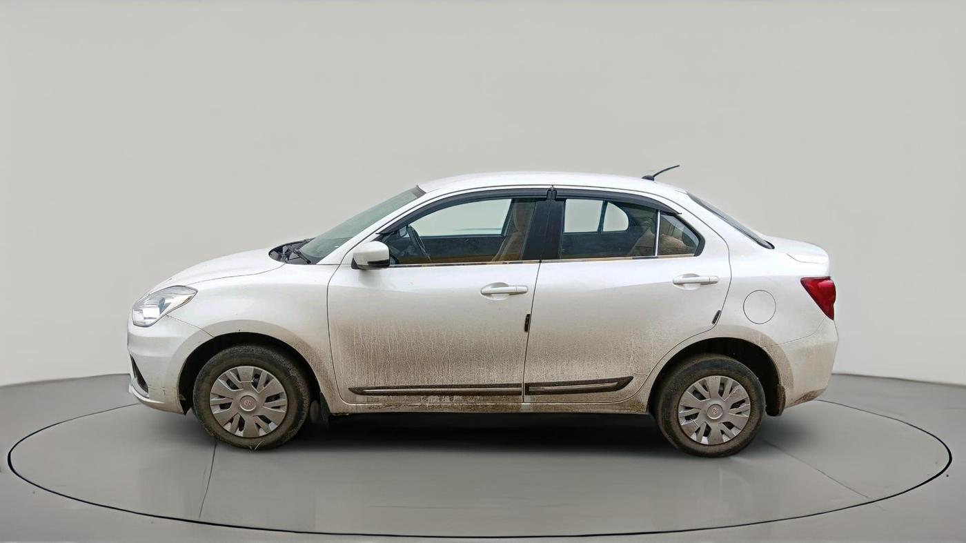 2022 Maruti Dzire VXI, CNG, Manual, 79,106 km, exterior