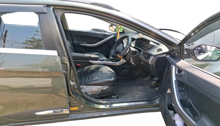 2022 Tata NEXON XM SUNROOF PETROL, CNG, Manual, 25,519 km, interior