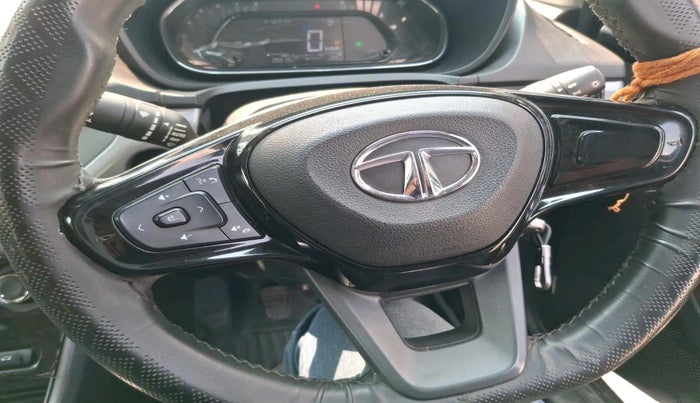 2022 Tata NEXON XM SUNROOF PETROL, CNG, Manual, 25,519 km, interior