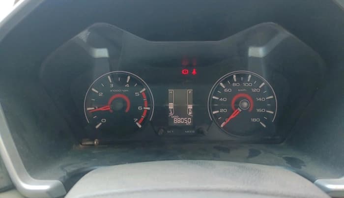 2016 Mahindra Kuv100 K8 6 STR, Petrol, Manual, 88,050 km, interior