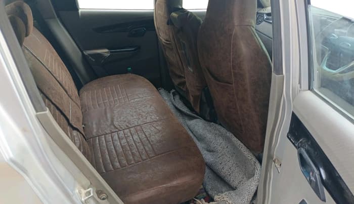 2016 Mahindra Kuv100 K8 6 STR, Petrol, Manual, 88,050 km, interior