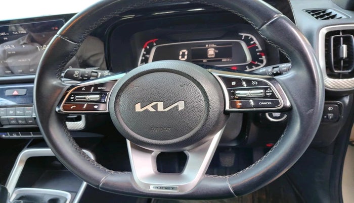 2022 KIA SONET HTX PLUS 1.5, Diesel, Manual, 68,612 km, interior