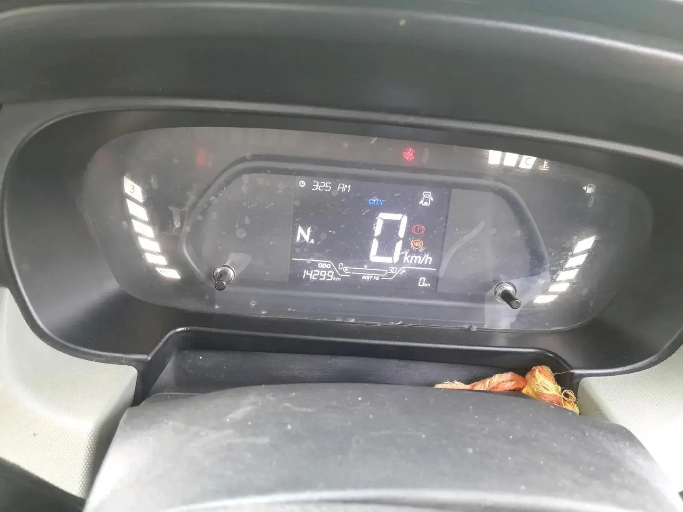 2023 Tata PUNCH ADVENTURE AMT, Petrol, Automatic, 14,299 km, interior