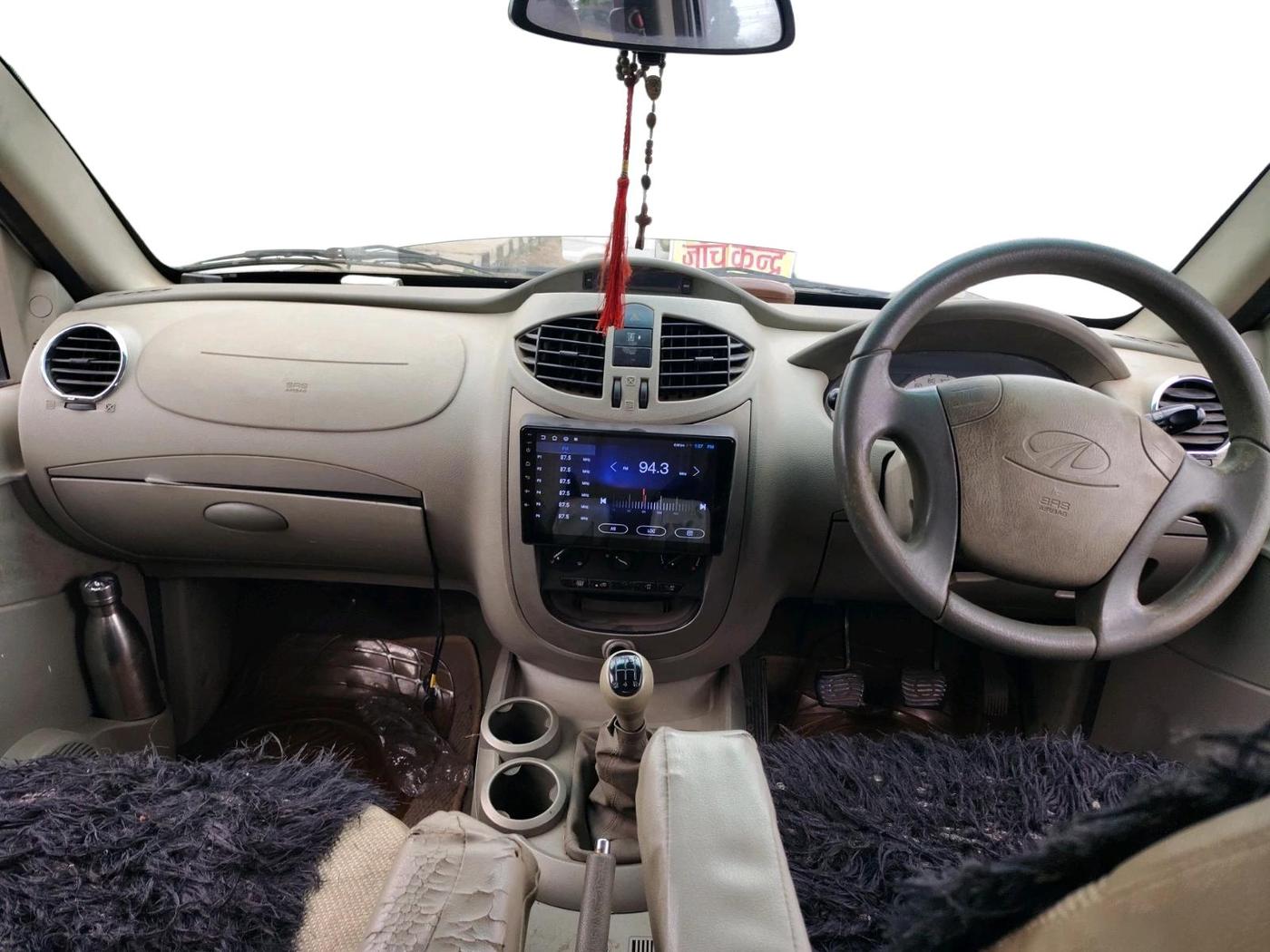 2012 Mahindra Quanto C8, Diesel, Manual, 1,33,569 km, interior
