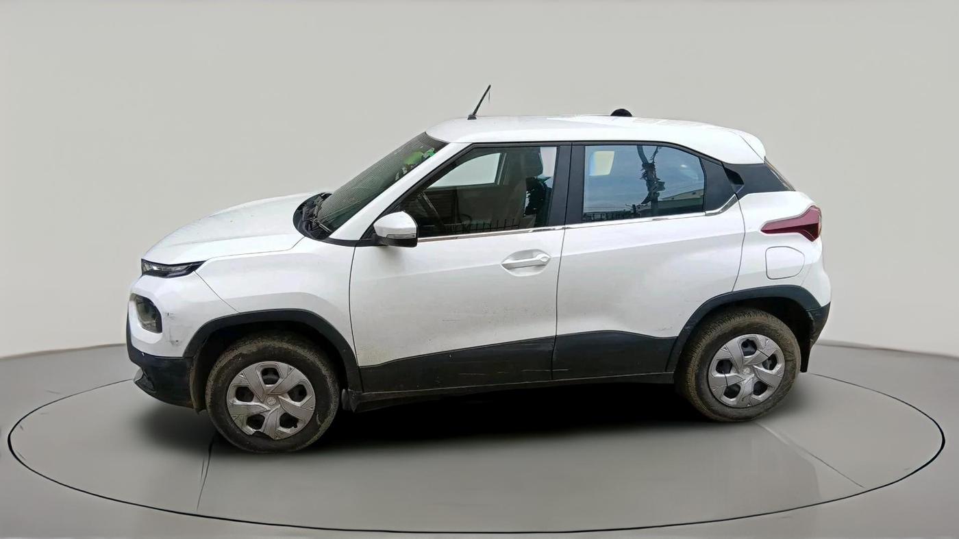 2022 Tata PUNCH ADVENTURE AMT, Petrol, Automatic, 39,434 km, exterior