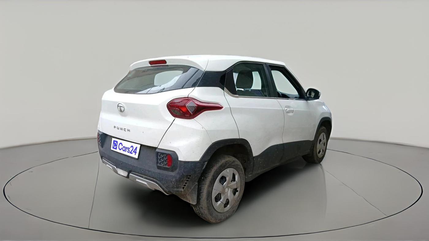 2022 Tata PUNCH ADVENTURE AMT, Petrol, Automatic, 39,434 km, exterior