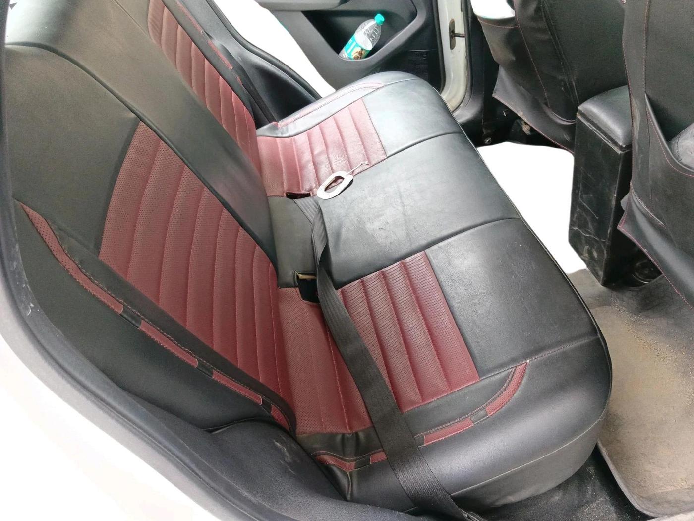 2022 Tata PUNCH ADVENTURE AMT, Petrol, Automatic, 39,434 km, interior