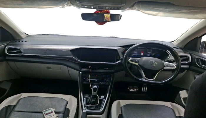 2022 Volkswagen TAIGUN TOPLINE 1.0 TSI AT, Petrol, Automatic, 94,893 km, interior