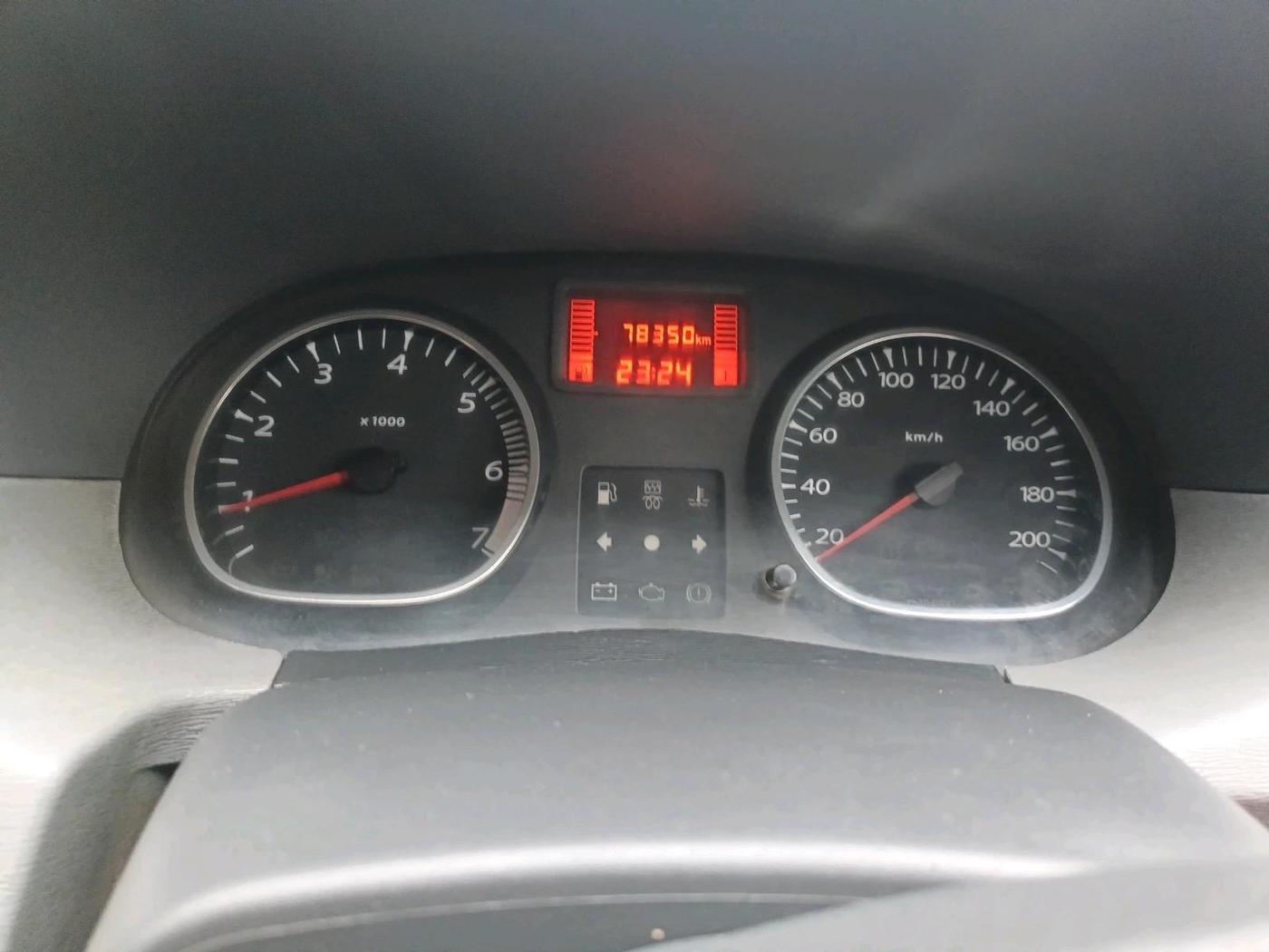 2014 Renault Duster 110 PS RXL DIESEL, Diesel, Manual, 78,350 km, interior