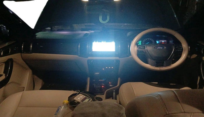 2017 Ford Endeavour TITANIUM 3.2 4X4 AT, Diesel, Automatic, 1,44,710 km, interior