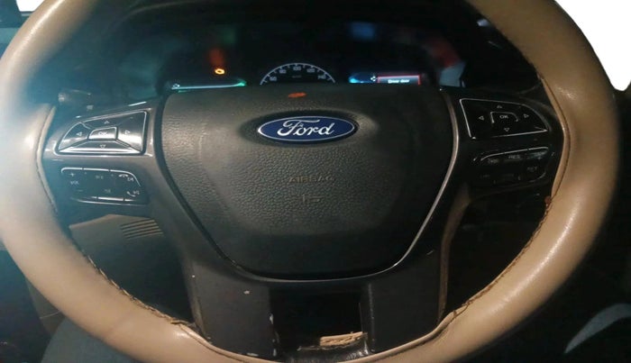 2017 Ford Endeavour TITANIUM 3.2 4X4 AT, Diesel, Automatic, 1,44,710 km, interior