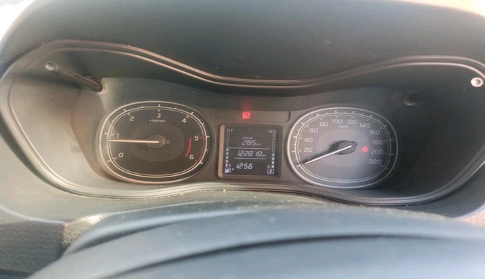 2016 Maruti Vitara Brezza VDI (O), Diesel, Manual, 1,22,818 km, interior