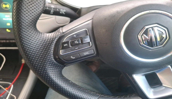 2024 MG ASTOR Select 1.5 CVT (Ivory), Petrol, Automatic, 10,065 km, interior