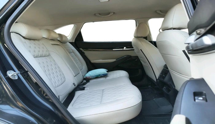 2020 KIA SELTOS HTX IVT 1.5 PETROL, Petrol, Automatic, 19,035 km, interior