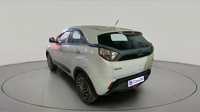 2018 Tata NEXON XM PETROL, CNG, Manual, 80,589 km, exterior