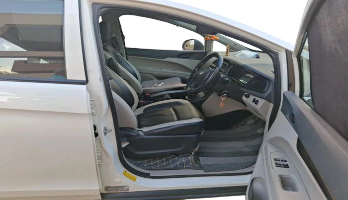 2020 Mahindra MARAZZO M2 8 STR, Diesel, Manual, 93,655 km, interior