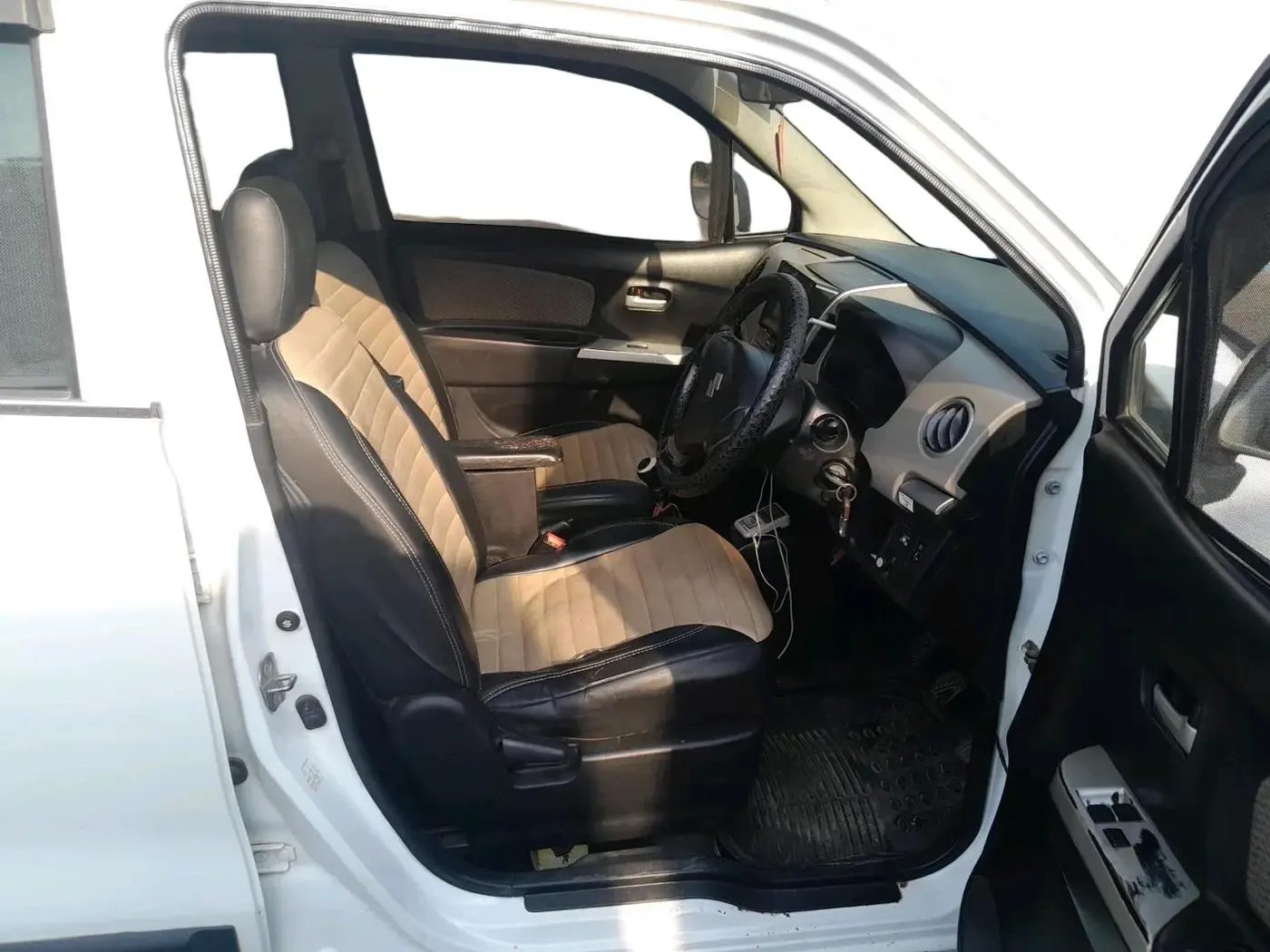 2016 Maruti Wagon R 1.0 LXI, CNG, Manual, 1,14,920 km, interior