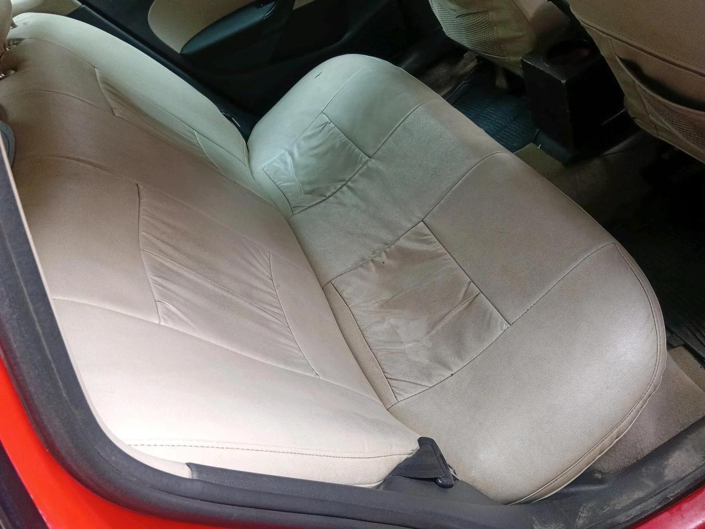 2013 Volkswagen Polo HIGHLINE1.2L, CNG, Manual, 99,817 km, interior