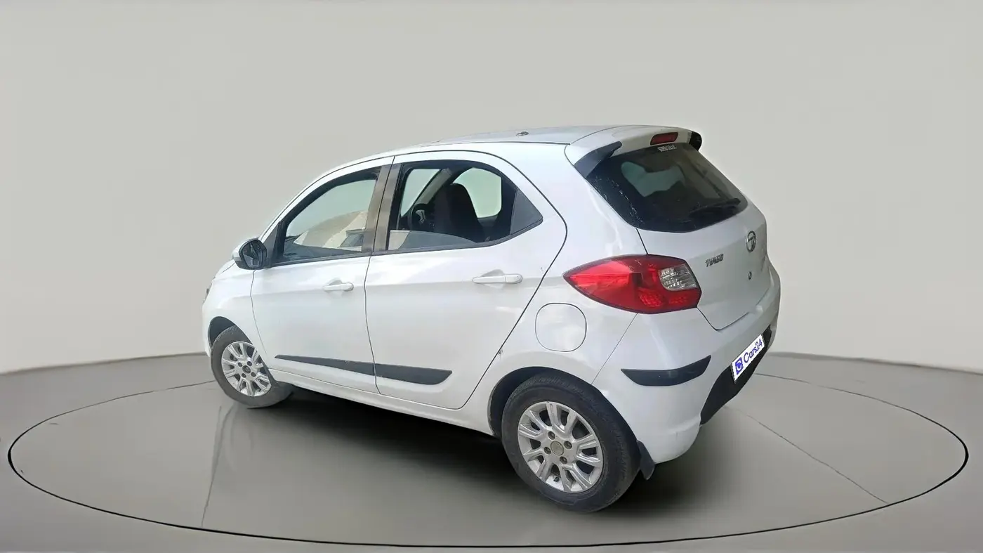 2018 Tata Tiago XZA PETROL, Petrol, Automatic, 1,27,419 km, exterior